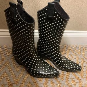 Polka Dot Rain Cowboy Boots - stadium stompers